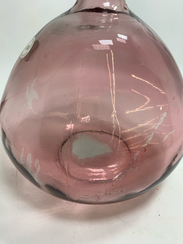 PURPLE BLOWN GLASS ROUND VASE.