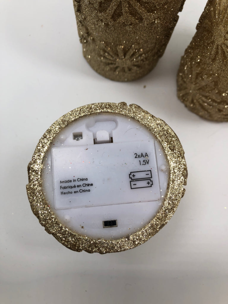 3 PC GOLD GLITTER LED CANDLE SET.
