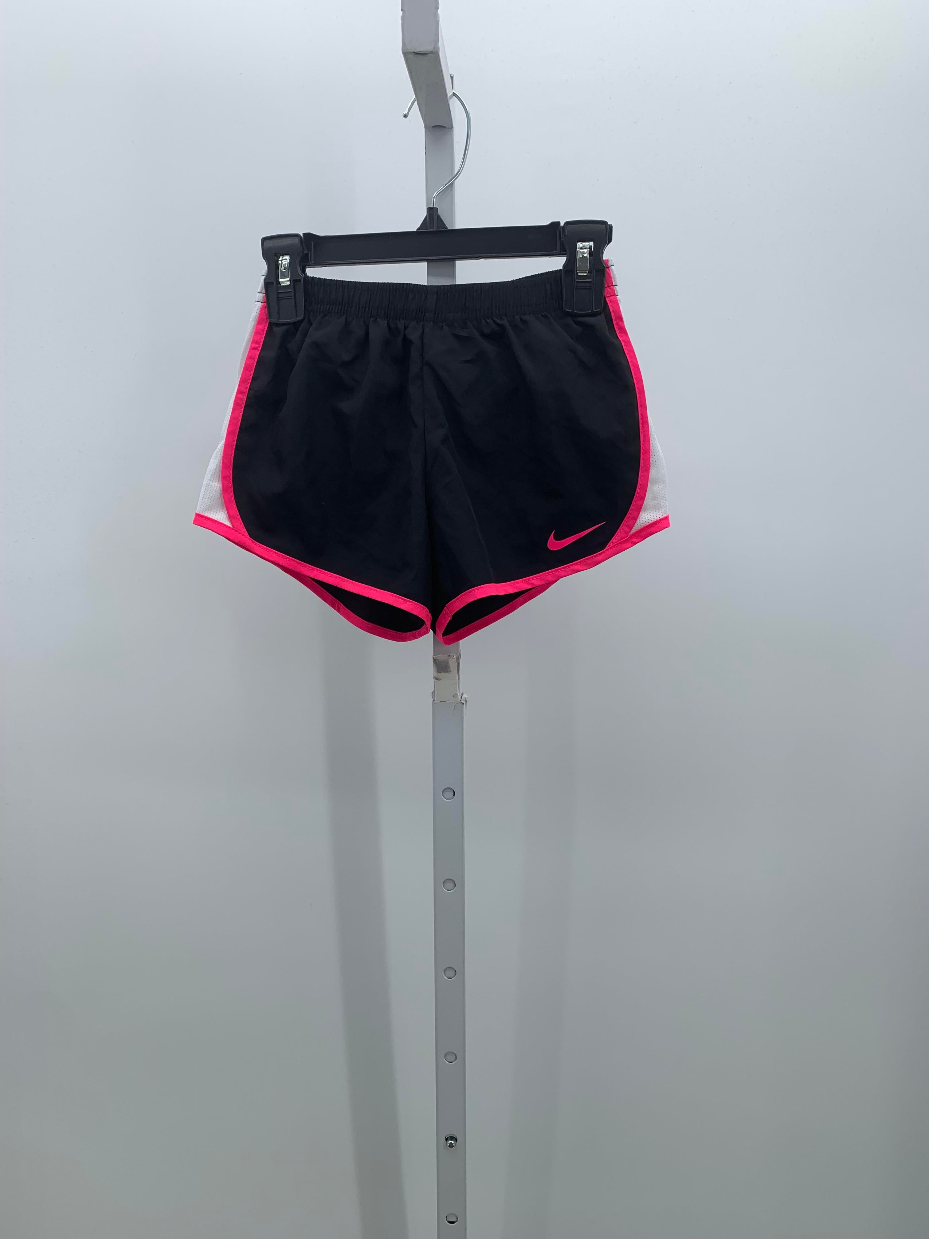 Nike Size 6 Girls Shorts