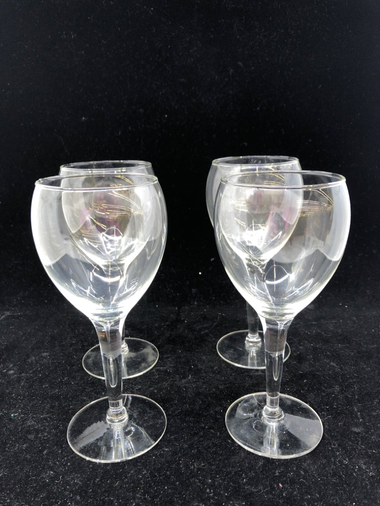 4 CLEAR WINE GLASSES.