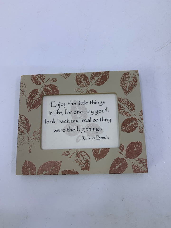 SMALL ENJOY THE LITTLE THINGS LEAF FRAME.