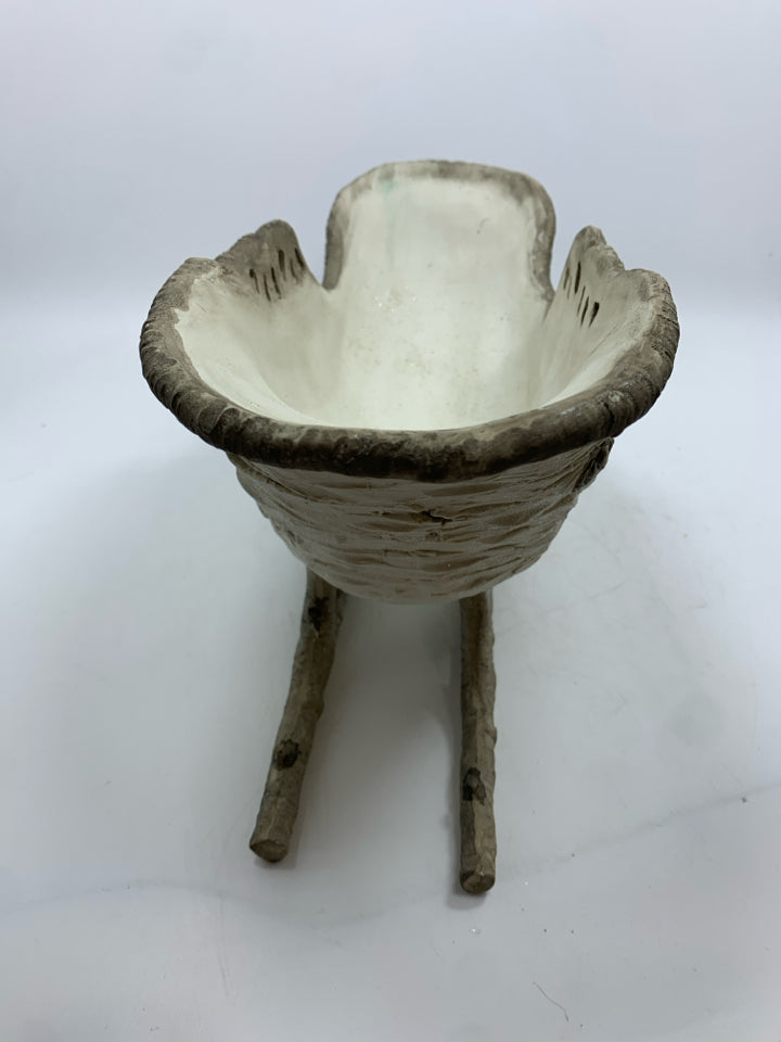 RESIN MERRY CHRISTMAS SLEIGH.