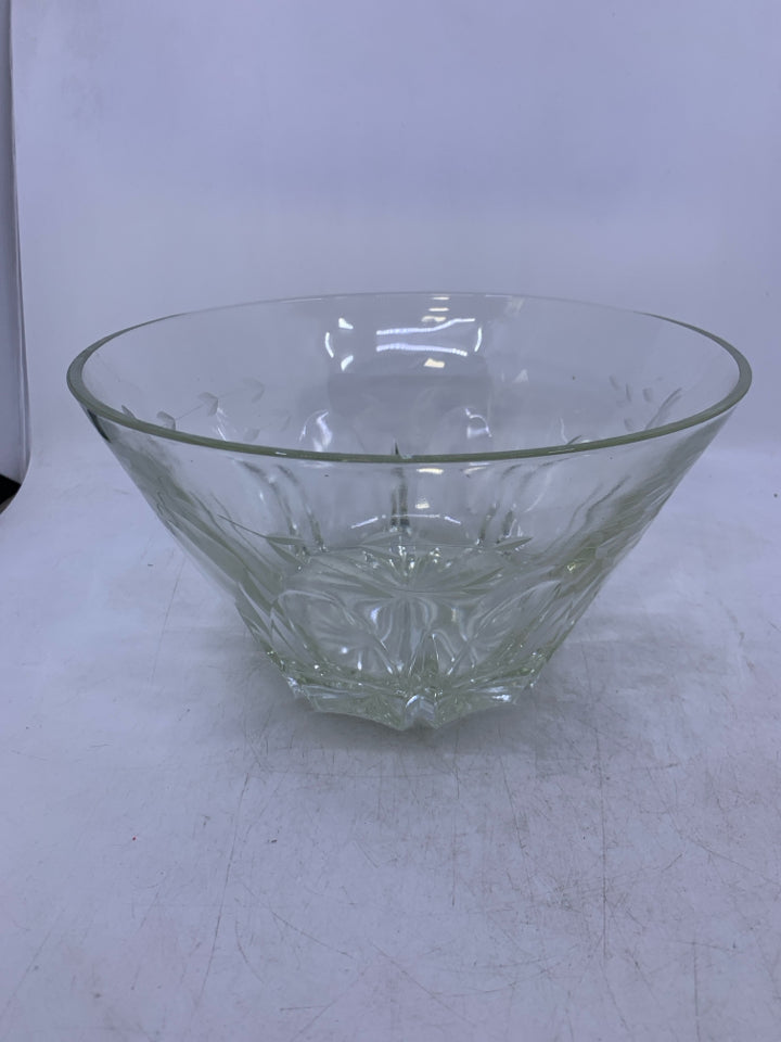 HEAVY LARGE ETCHED GLASS BOWL.