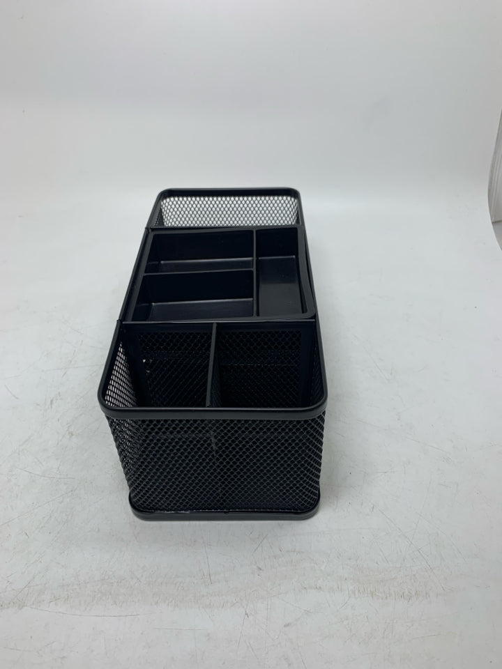 METAL DESK ORGANIZER.