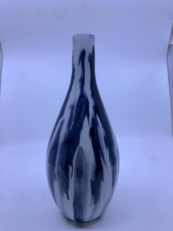 WHITE AND BLUE GLASS VASE.