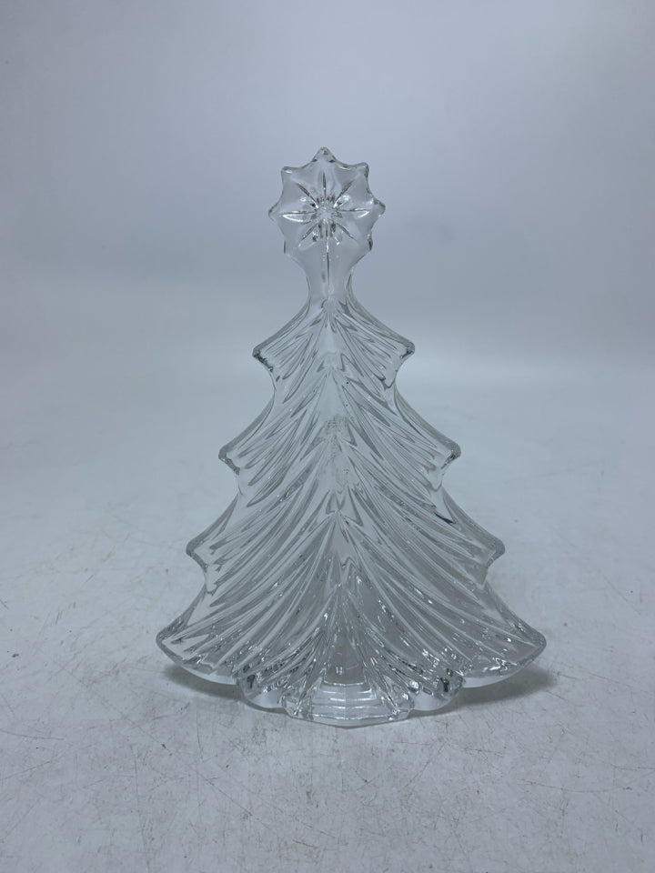 WATERFORD CRYSTAL CHRISTMAS TREE SCULPTURE.