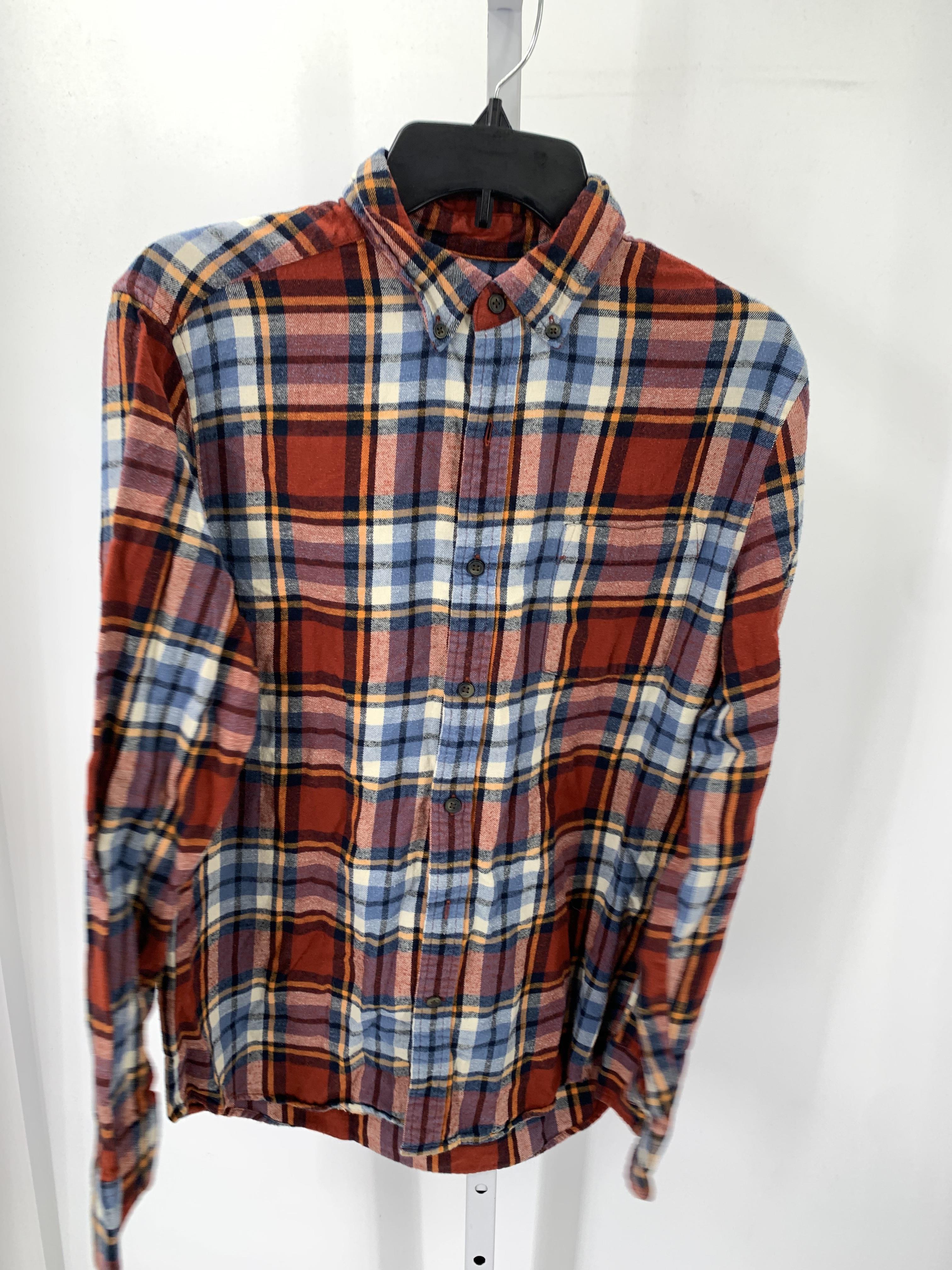 PLAID BTN DOWN