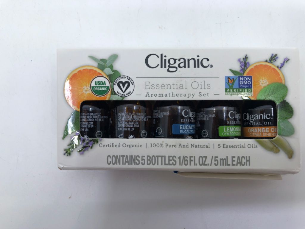 NIB CLIGANIC ESSENTIAL OILS.