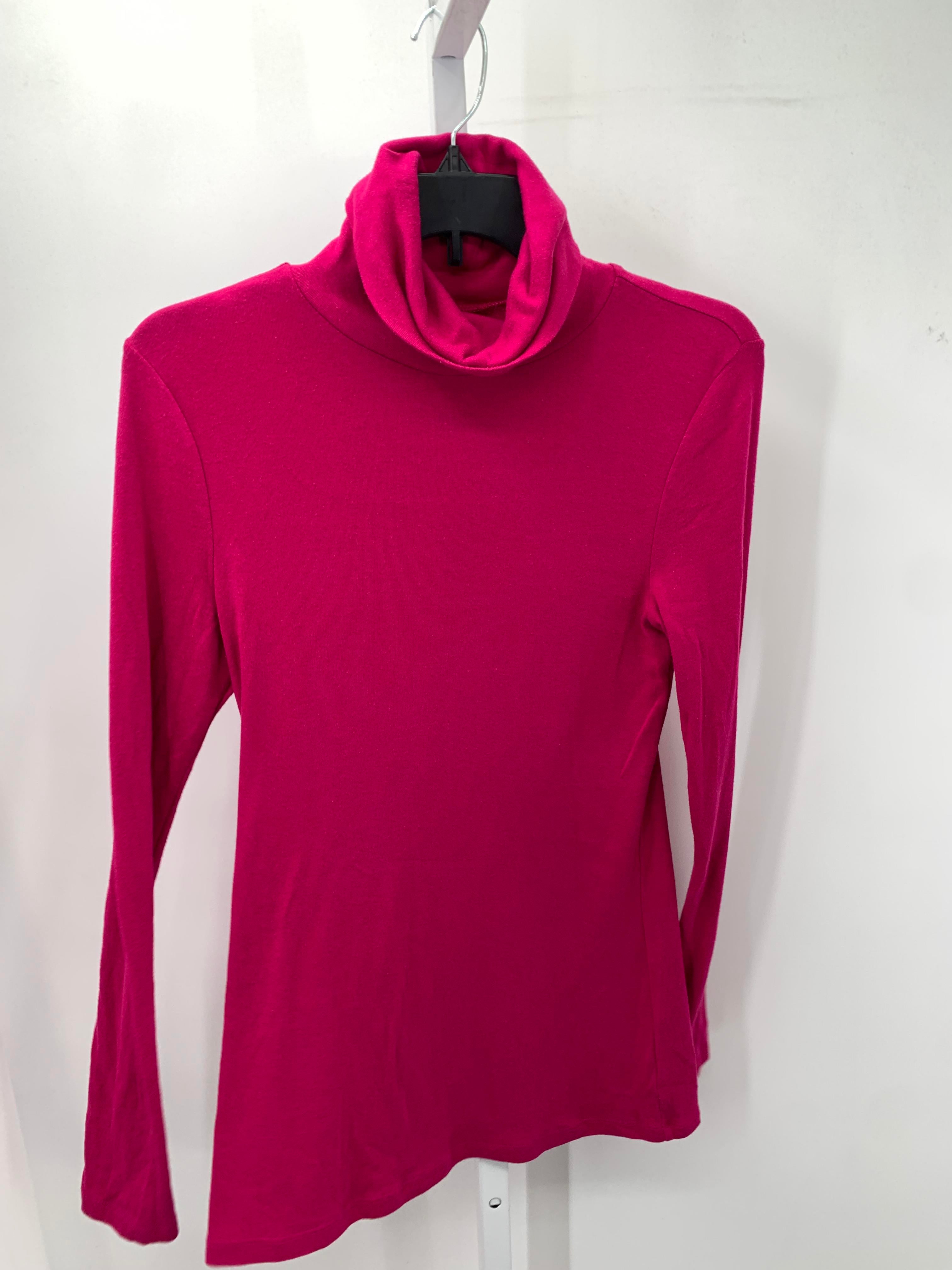 Old Navy Size Medium Misses Long Sleeve Shirt