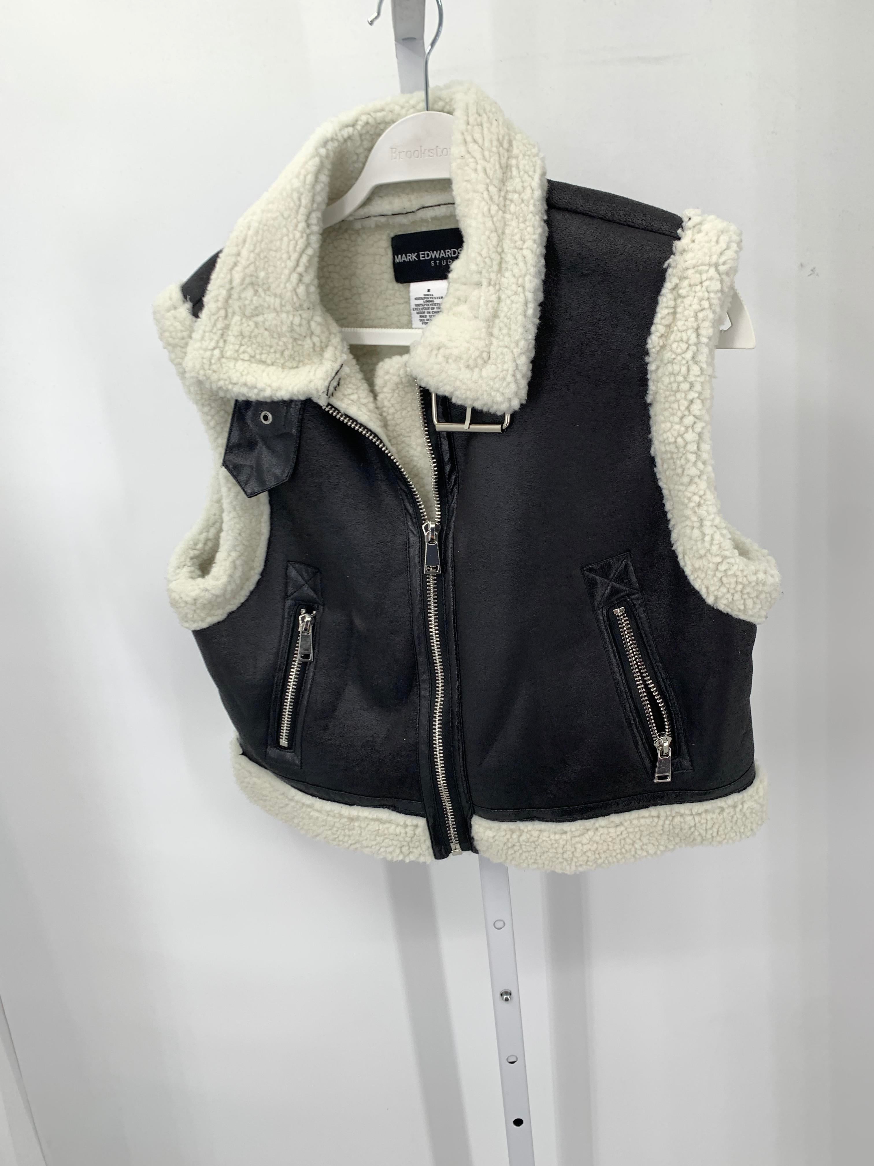 Size Small Misses Vest