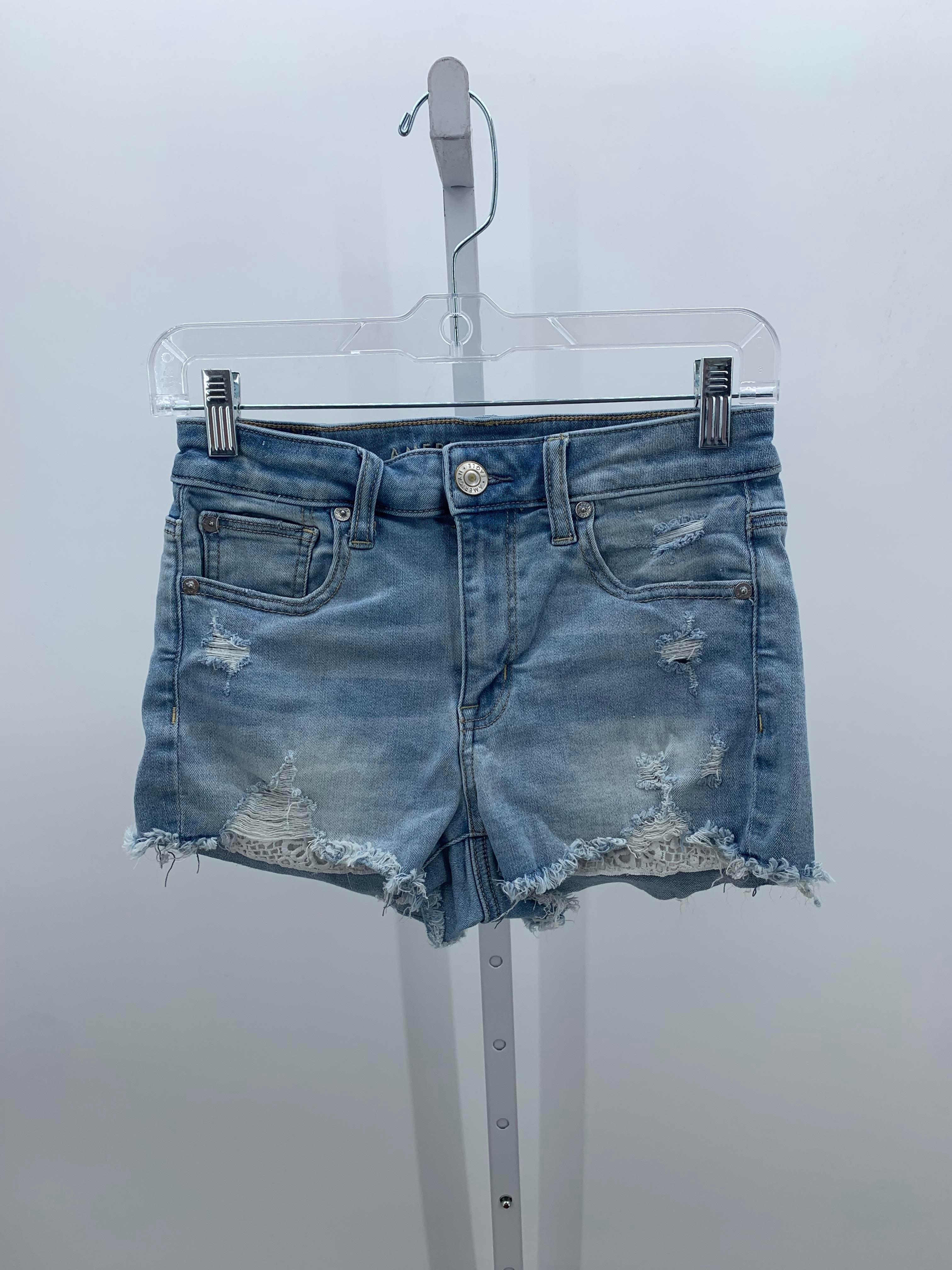 American Eagle Size 4 Juniors Shorts