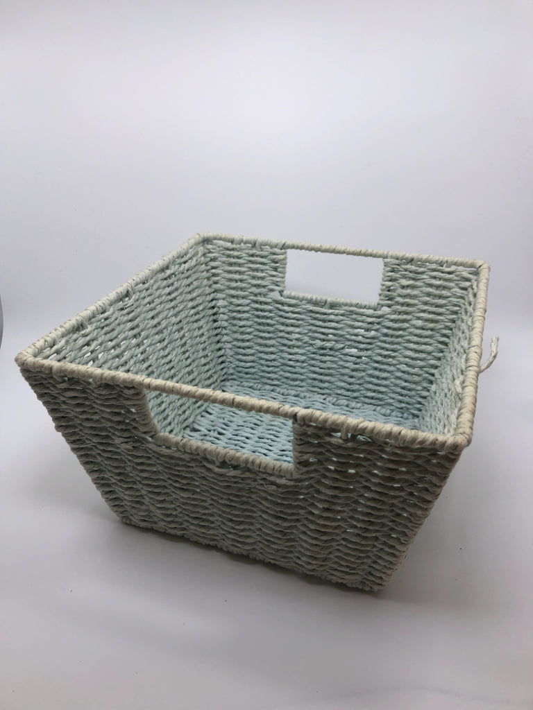 PALE BLUE STORAGE BASKET W/HANDLES.