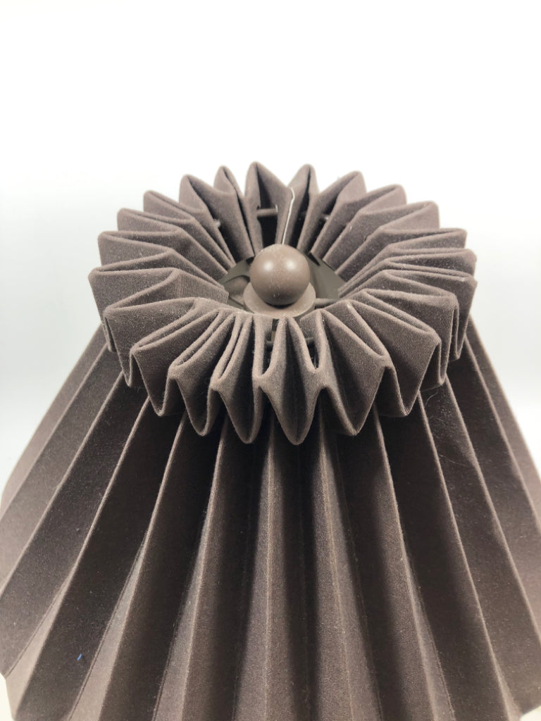 LIGHT GREY CERAMIC BASE W/ BROWN RUFFLED SHADE.