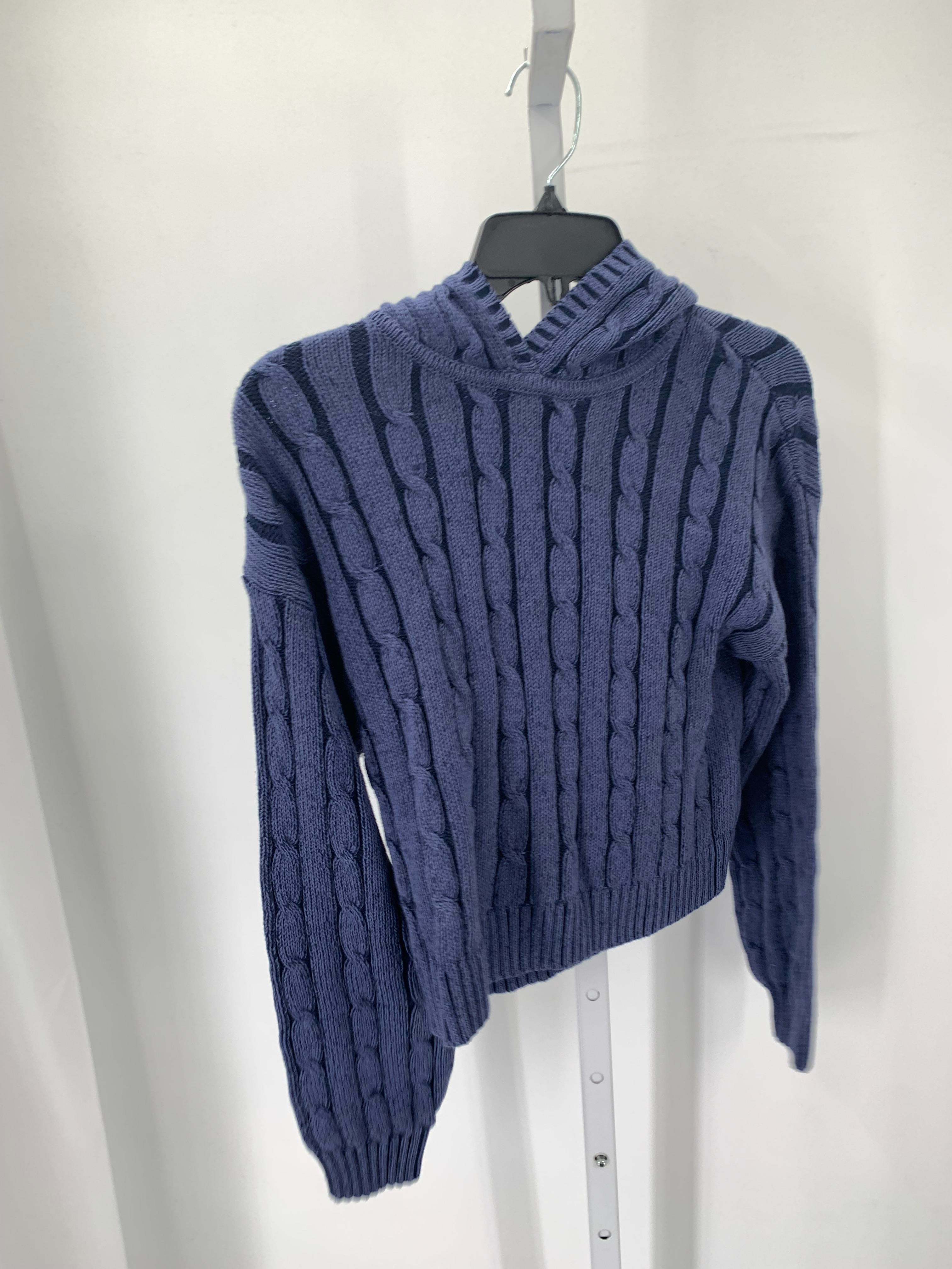 NEW HOODED CABLE KNIT SWEATER