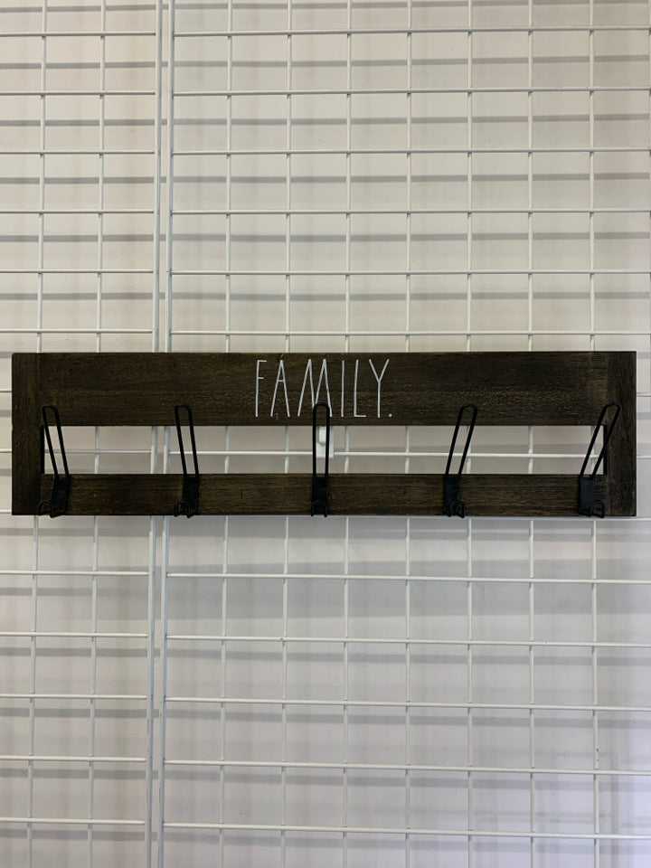 WOOD 'FAMILY' HOOK- RAE DUNN.