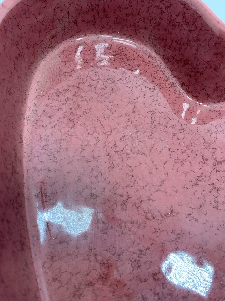 CERAMIC HEART DISH.