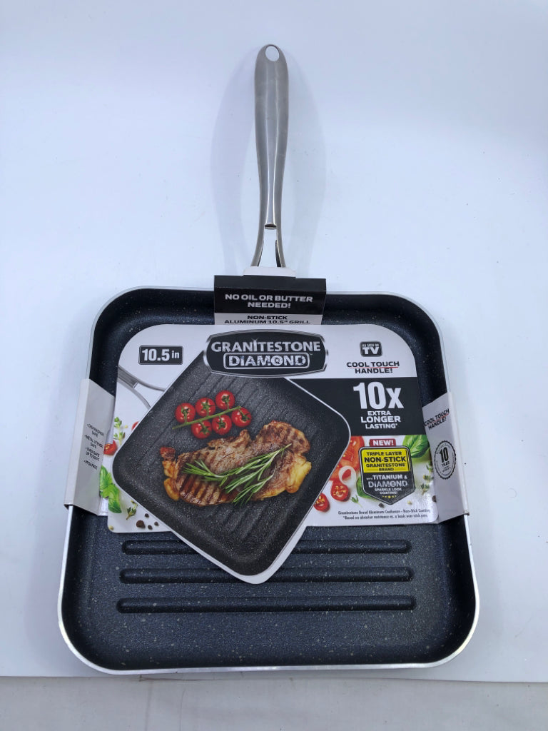 NIP NON-STICK ALUMINUM GRILL.