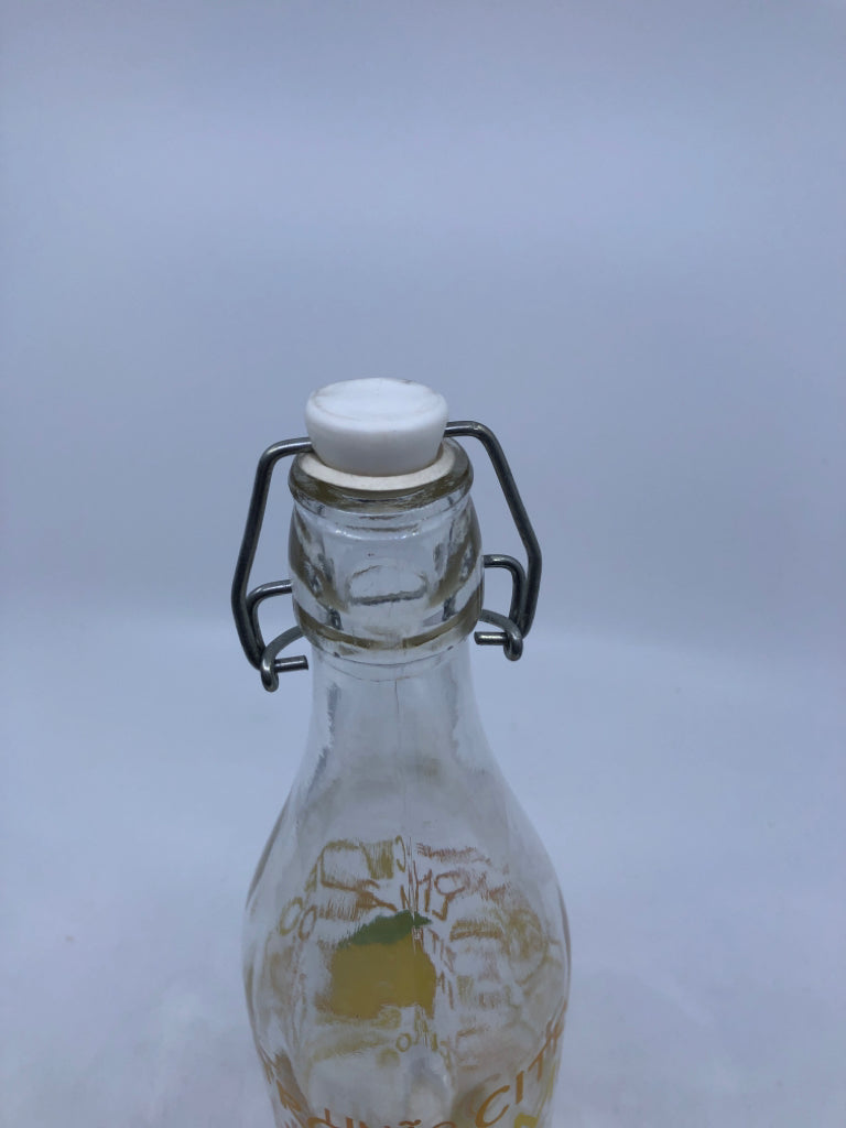 LEMON W SCRIPT GLASS EMPTY CARAFE W STOPPER.