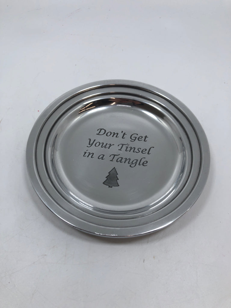 NEW METAL LENOX CIRCLE " DONT GET YOUR TINSEL IN A TANGLE" SMALL TRINKET DISH.