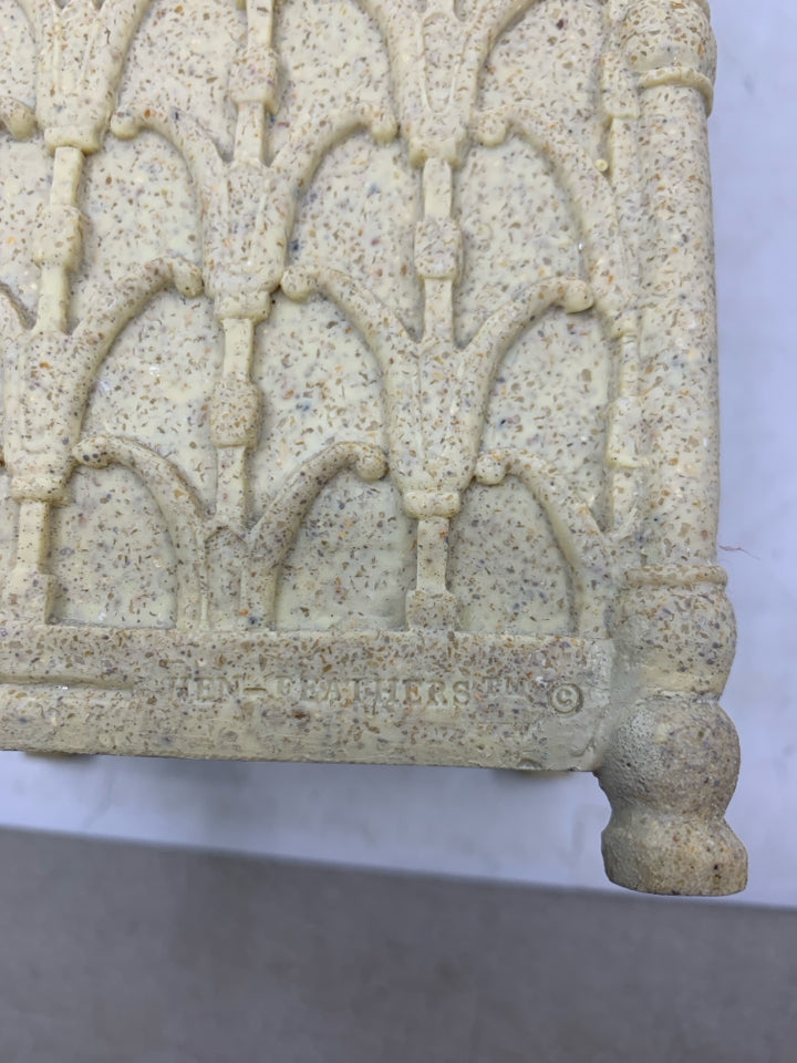 HEAVY TEXTURED TAN PILLAR PLANTER.