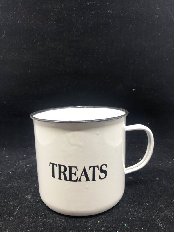 WHITE LARGE MUG "TREATS" 4.