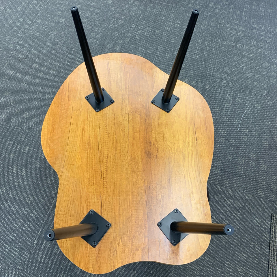 MCM STYLE CLOUD SHAPED WOOD/METAL COFFEE TABLE.