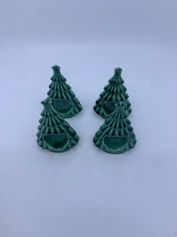 4 CERAMIC GREEN CHRISTMAS TREE NAPKIN RINGS.