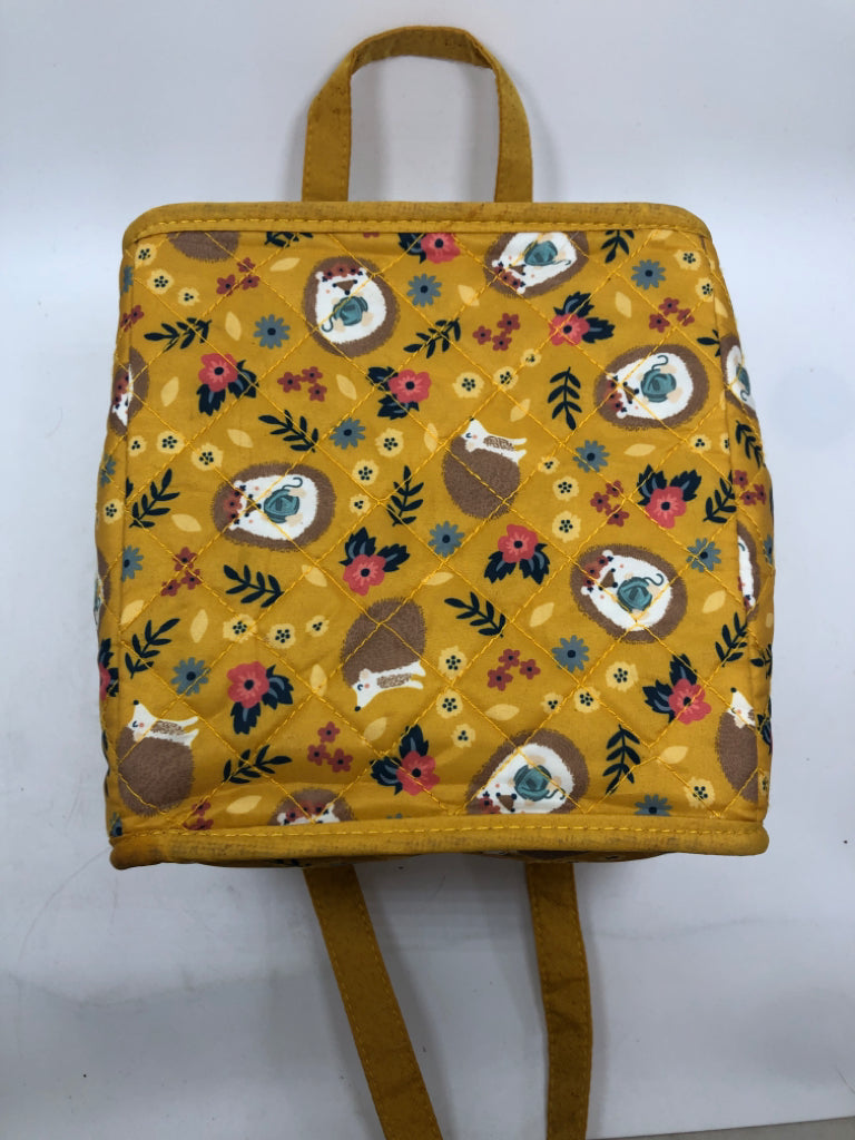 QUILTED HEDGEHOG STORAGE BIN.