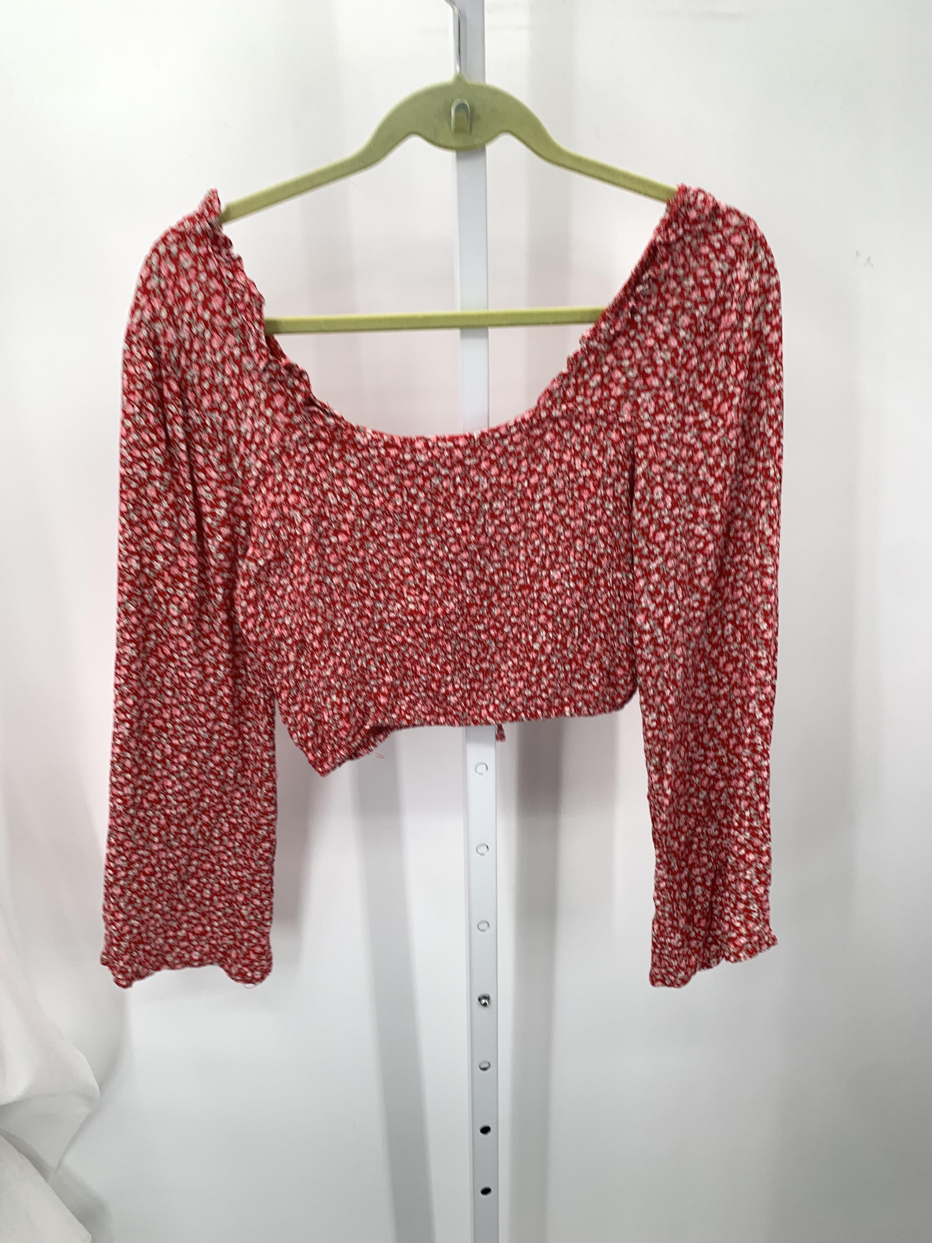 Size Medium Juniors Long Sleeve Shirt