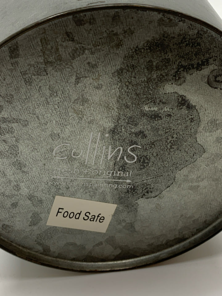 GREY METAL CANISTER W/VINTAGE LABEL AND LID.