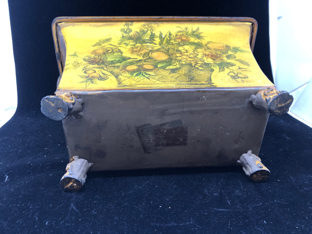 FRUIT BASKET METAL FOOTED PLANTER.