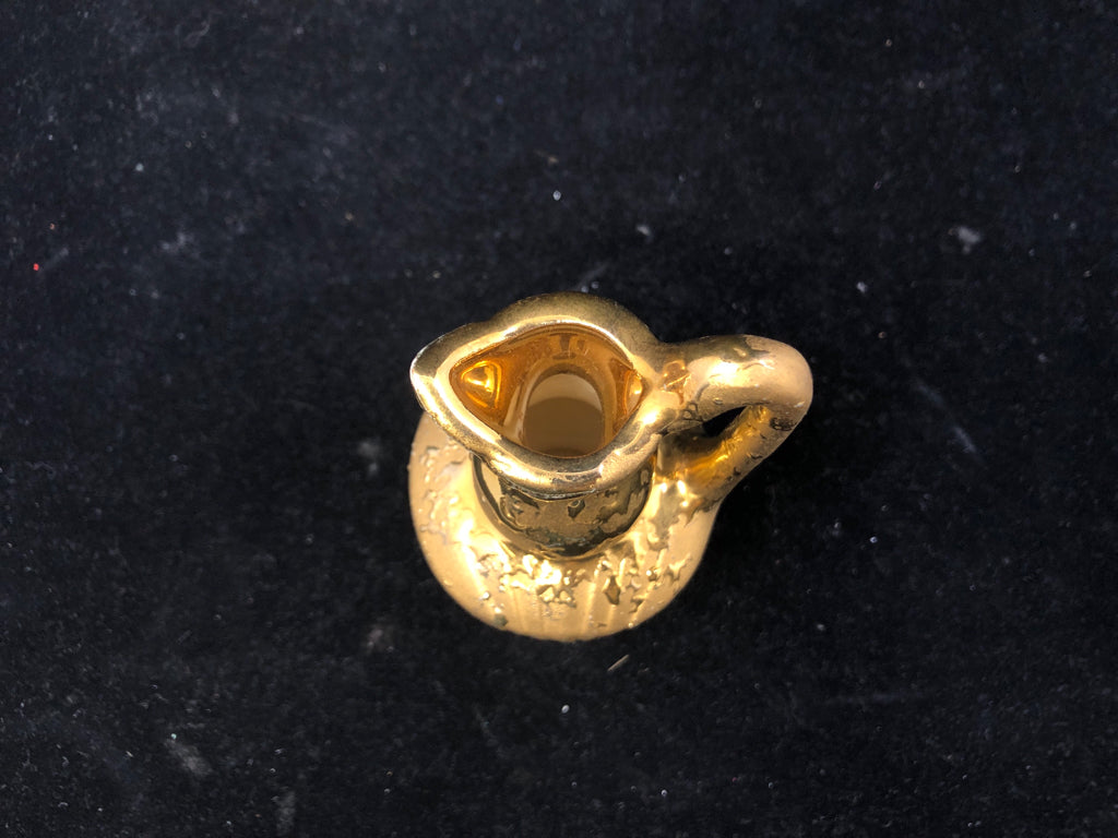 VTG GOLD TEXTURED PITCHER.