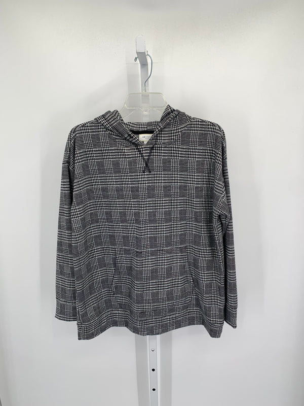 Liz Claiborne Size Medium Misses Long Sleeve Shirt