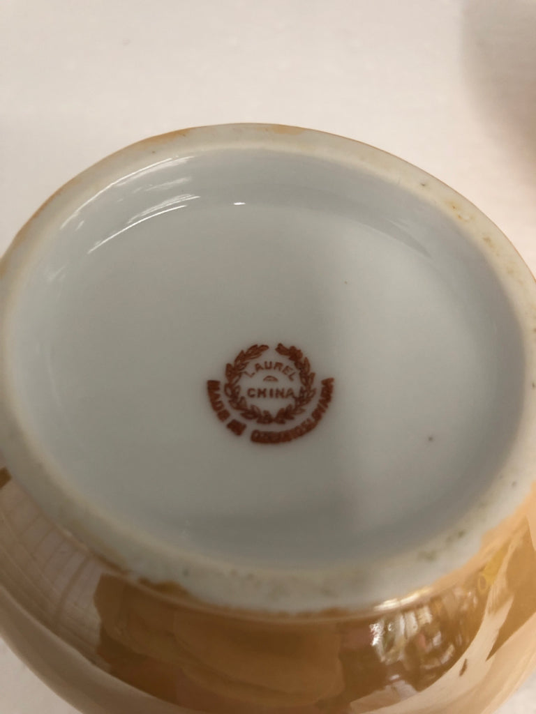 2 PC VTG PEACH IRIDESCENT SUG/CREAMER W/ BLACK HANDLES LAUREL CHINA.
