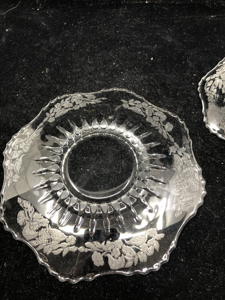 VTG FLORAL ETCHED BOWL AND PLATE SET.