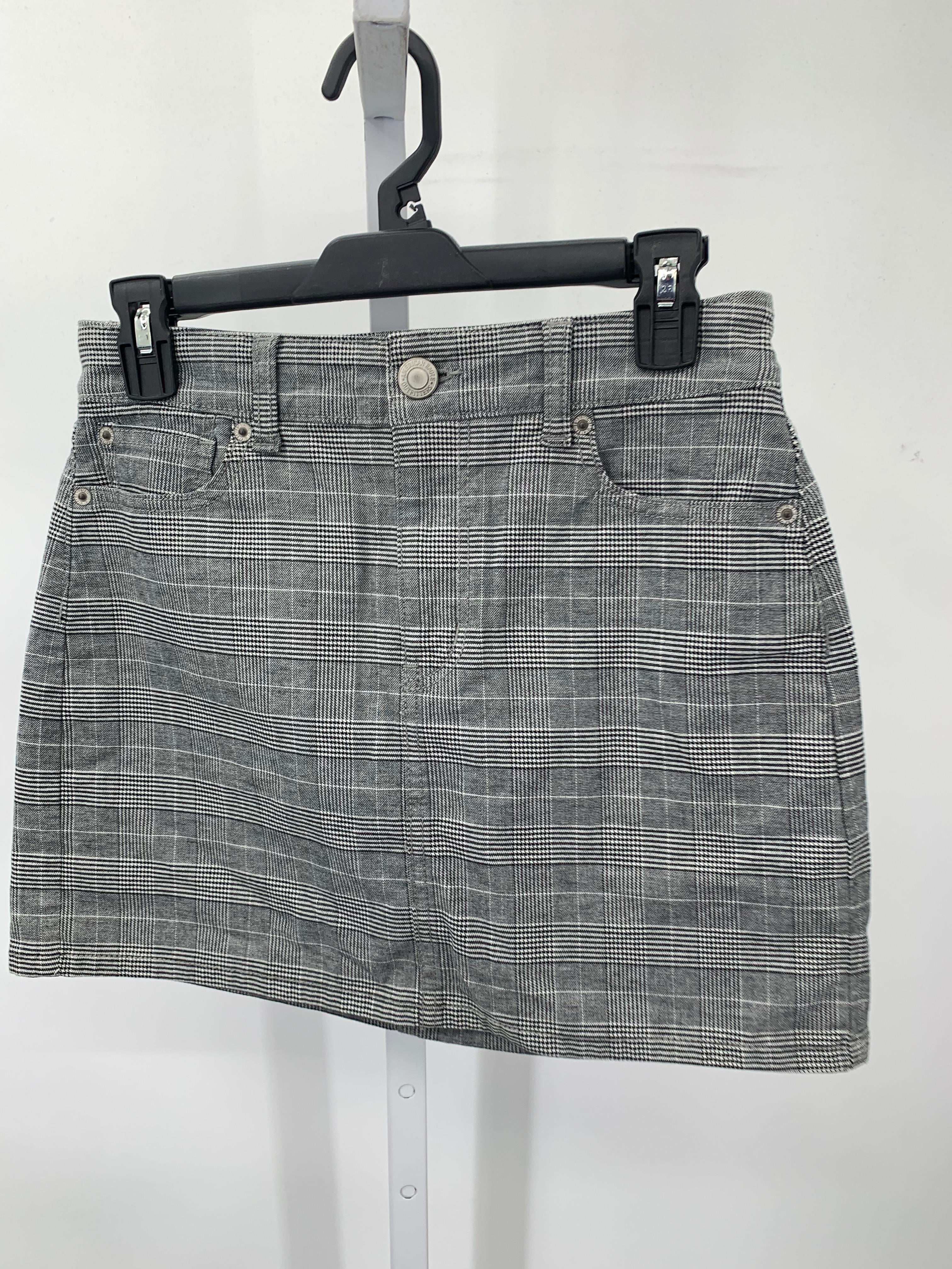 American Eagle Size 2 Juniors Skirt