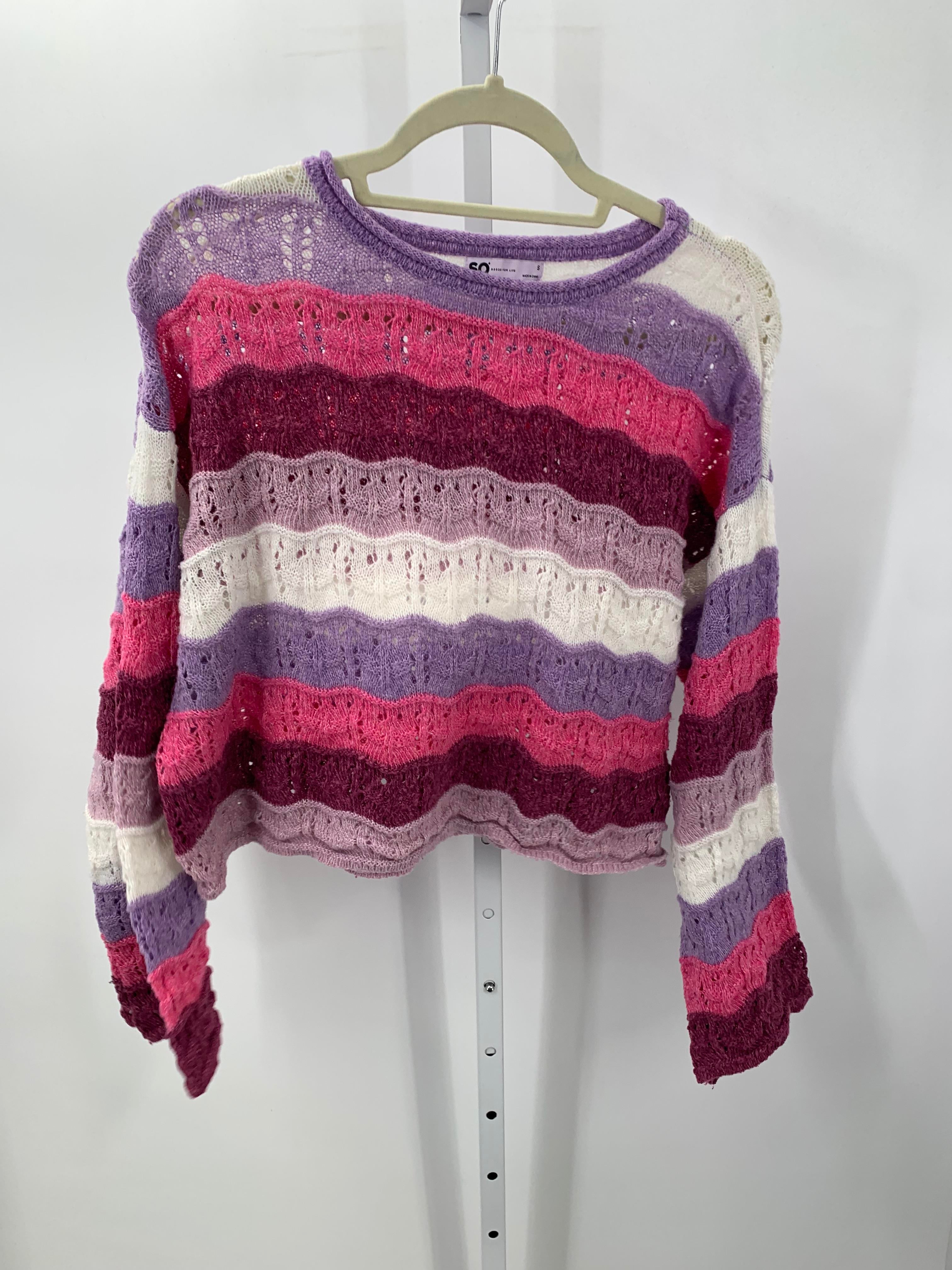 SO Size Small Juniors Long Sleeve Sweater