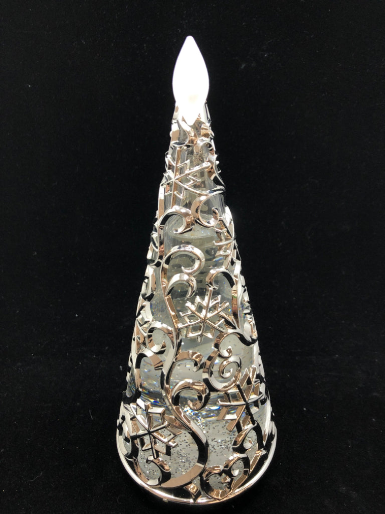 LIGHT UP SILVER CHRISTMAS TREE SNOW GLOBE.