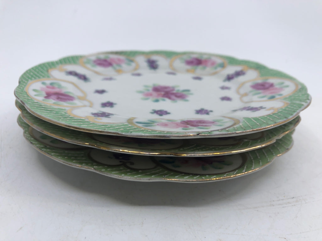 3 VTG GREEN/GOLD PAINTED FLOWERS DESSERT PLATES.