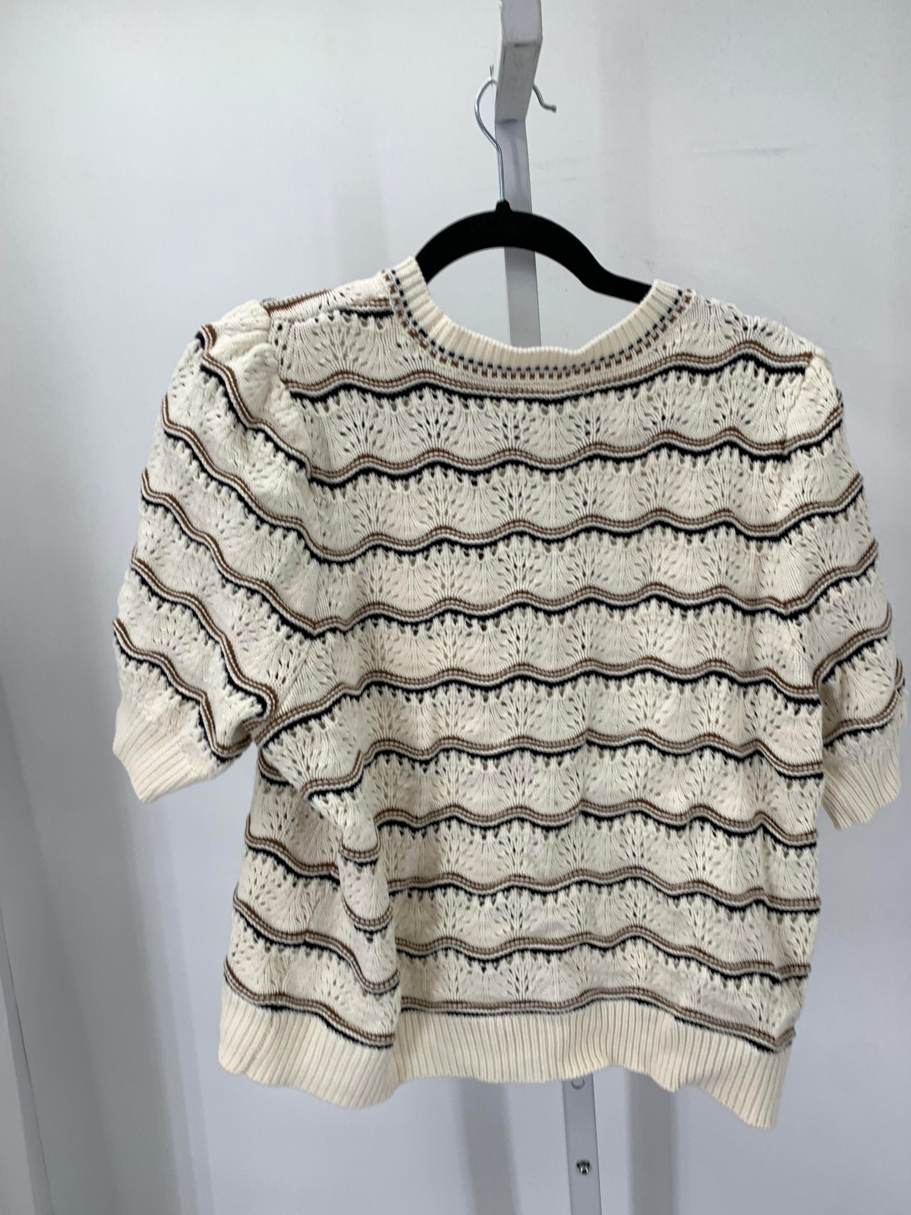 Size Extra Large Juniors Short Sleeve Sweater