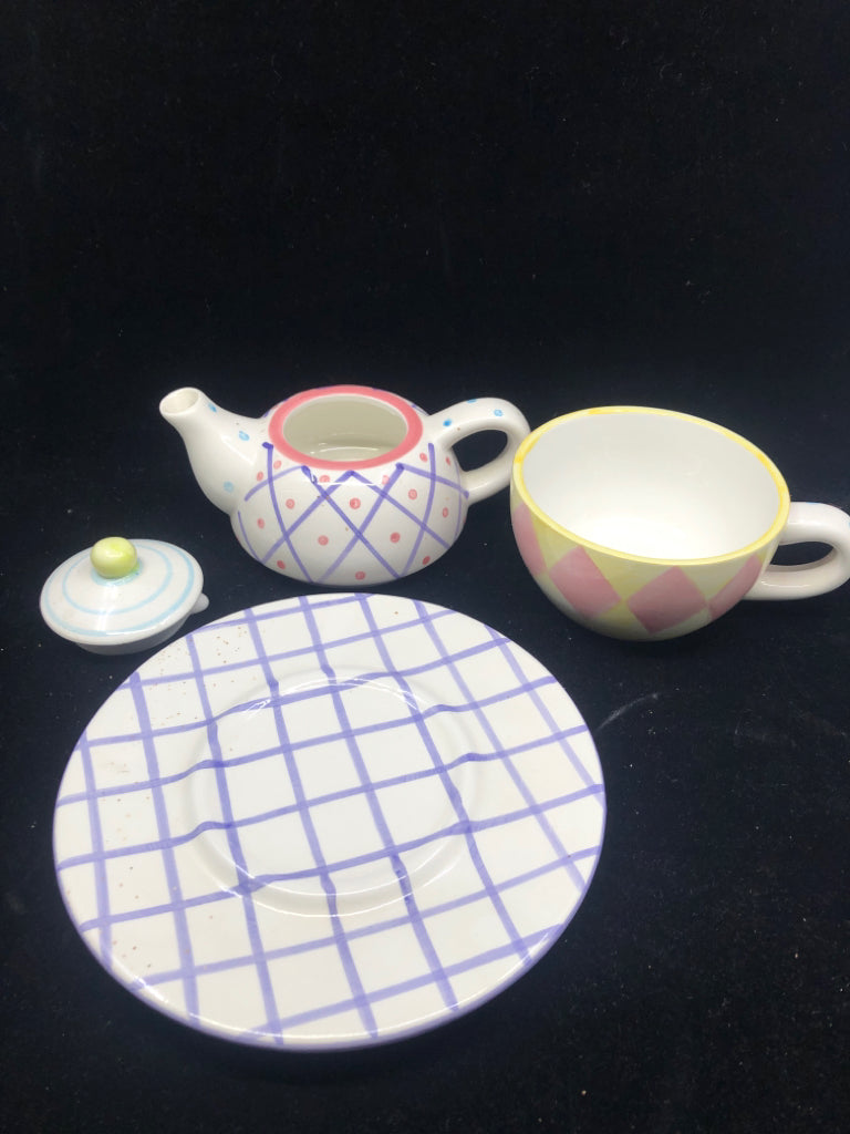 3PC PASTEL TEA FOR ONE- CUP, TEAPOT, SAUCER.