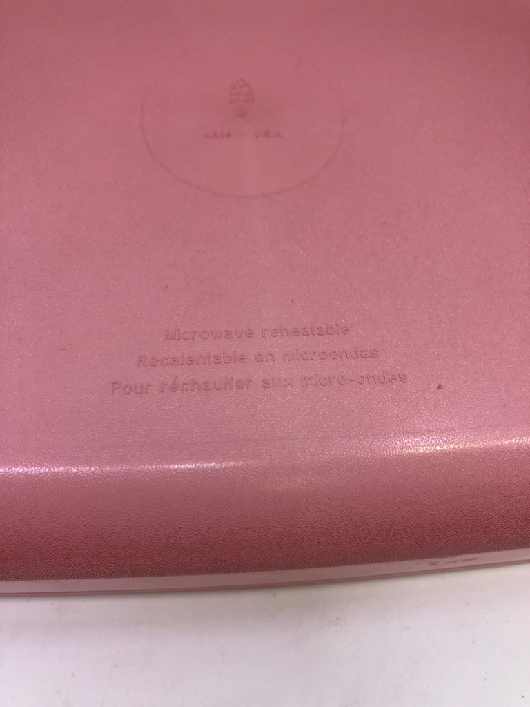 RED RECTANGLE TUPPERWARE CONTAINER.