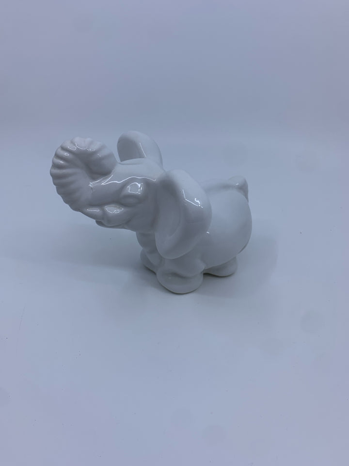 ELEPHANT WHITE CERAMIC FIGURINE MADE IN ITALY.