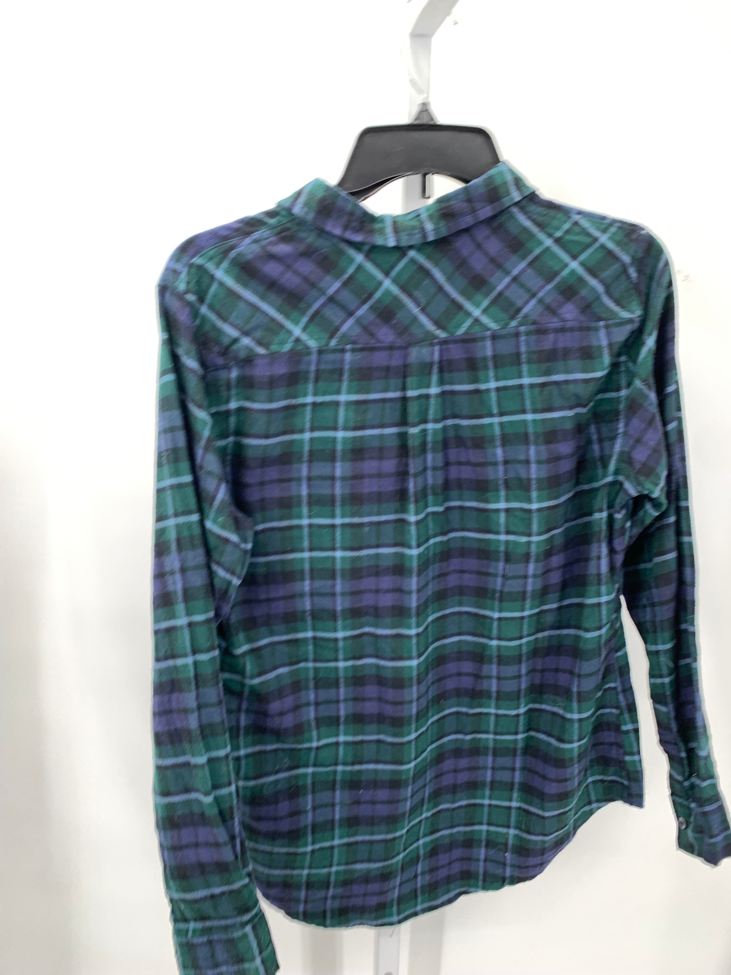 Weather Proof Size Medium Misses Long Sleeve Shirt