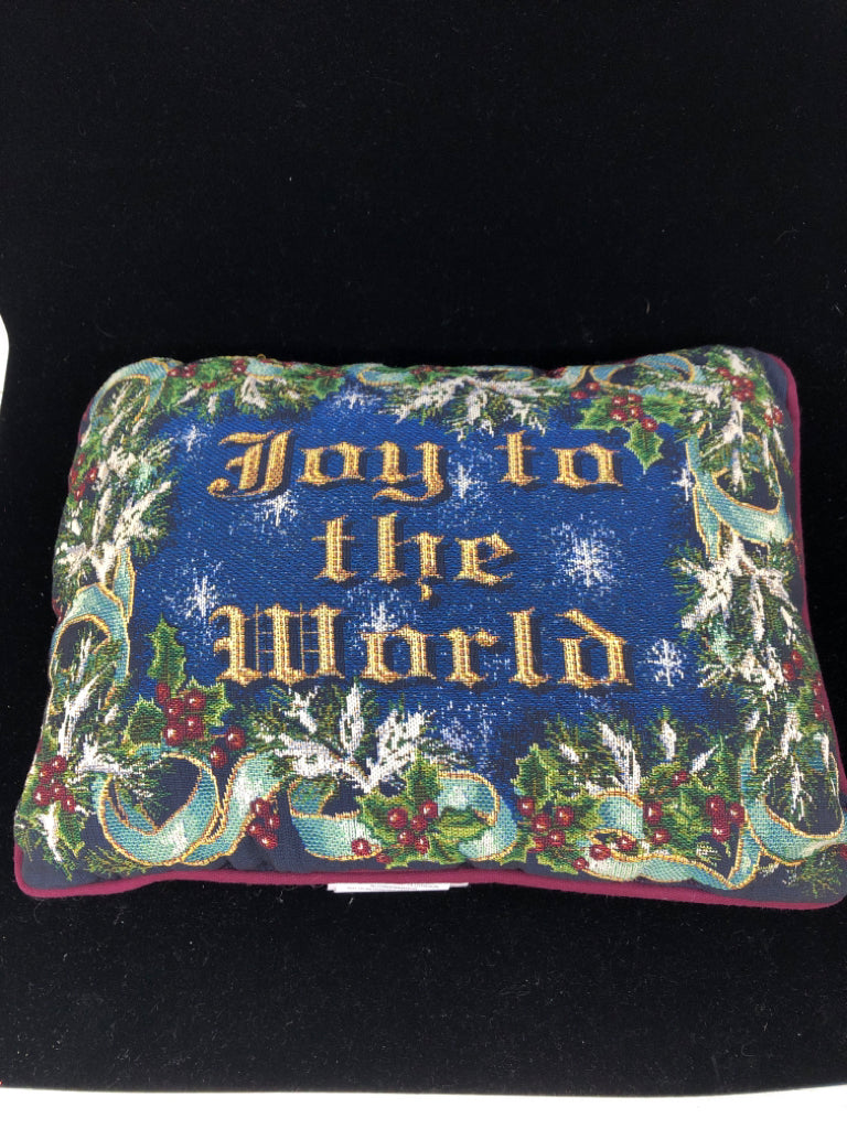 "JOY TO THE WORLD" ACCENT PILLOW.