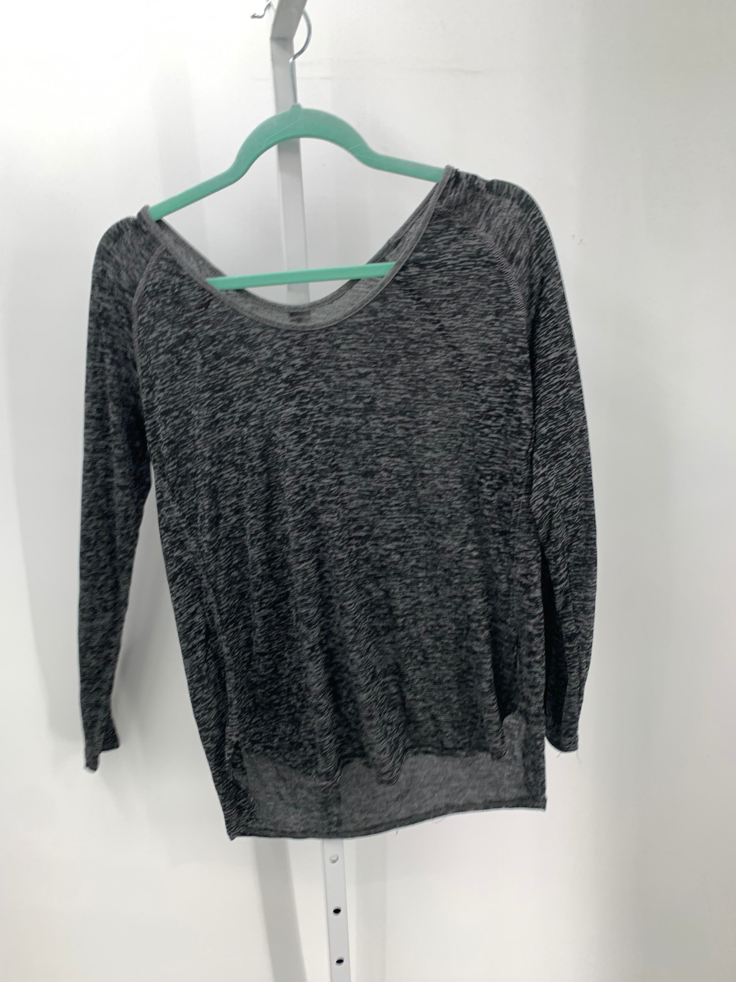 Old Navy Size Medium Misses Long Sleeve Shirt