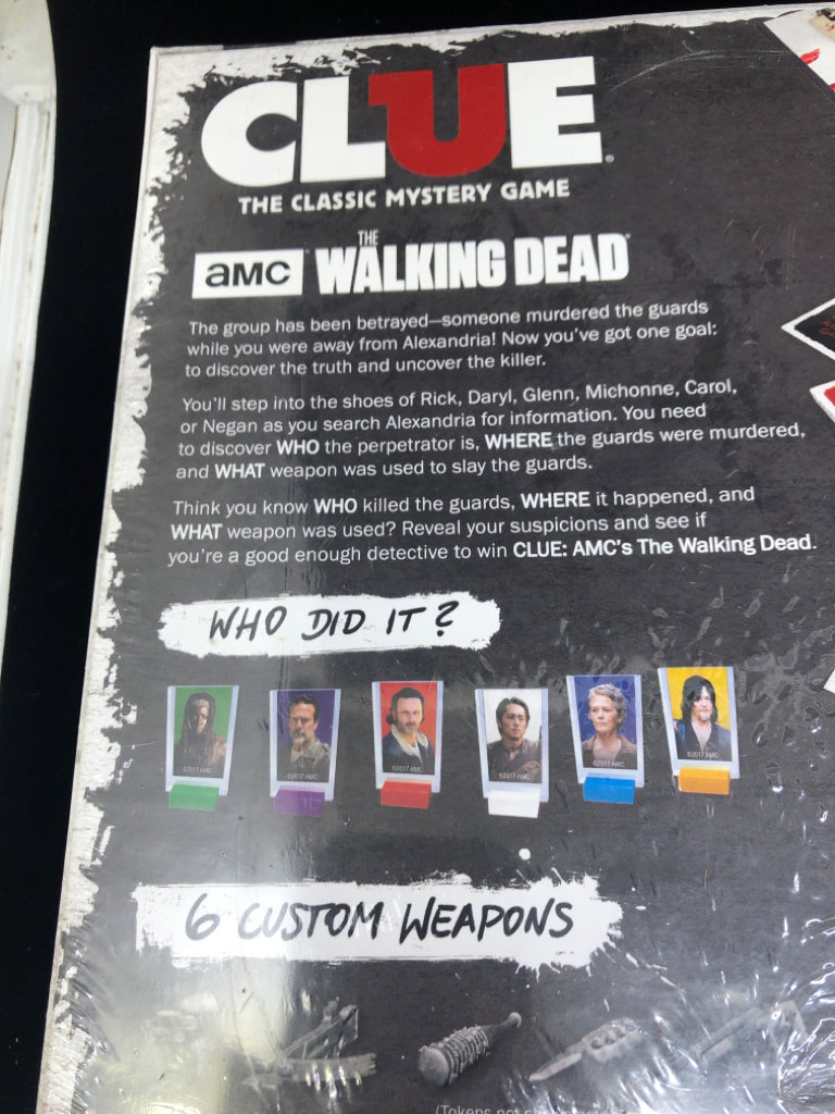 NIB THE WALKING DEAD CLUE.