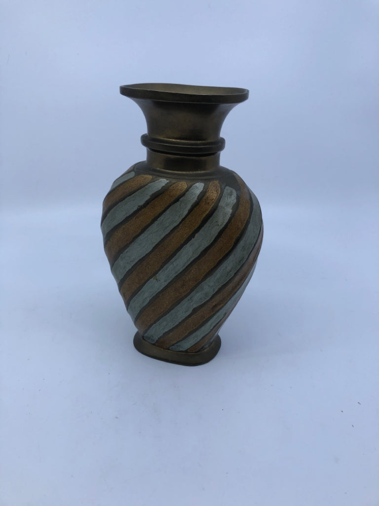 VTG GOLD AND SILVER BRONZE WIDE VASE.