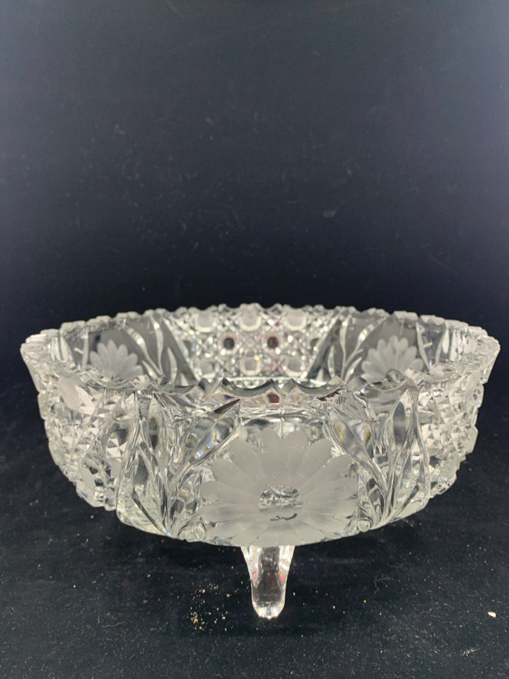 FOOTED ETCHED FLORAL BOWL.