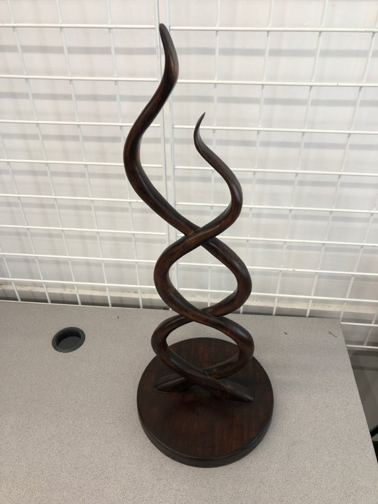 ABSTRACT WOOD FLAME DECOR.